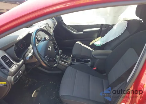 2018 Kia Forte S from USA, damaged, VIN 3KPFL4A77JE170708